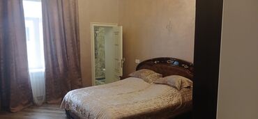 Bağ evlərinin satışı: Gəncə, 610 kv. m, 6 otaqlı, Hovuzsuz, Kanalizasiya -da lalafo.az — 16 Bağ evlərinin satışı: Gəncə, 610 kv. m, 6 otaqlı, Hovuzsuz, Kanalizasiya — 16