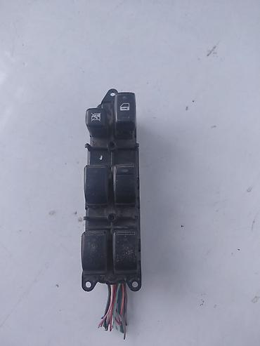 windom 2003: Дверь Передняя правая Toyota, Б/у, Оригинал — 1