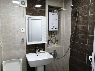 Digər kommersiya daşınmaz əmlakı: Ofis icarəyə verilir. Rus səfirliyinin yanında yerləşir.ofisin hər bir — 5