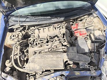 маз: Mazda 323: 2002 г., 1.6 л, Механика, Бензин, Хэтчбэк — 3