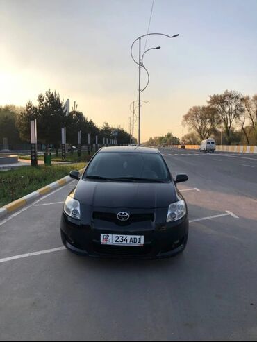 Toyota: Toyota Auris: 2007 г., 1.6 л, Автомат, Бензин, Хэтчбэк