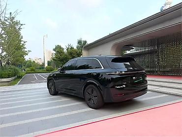 byd leopard 3: Lixiang L7: 2024 г., Гибрид, Кроссовер — 4