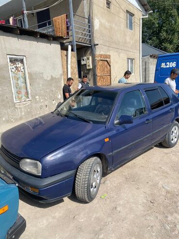 Volkswagen: Volkswagen Golf: 1993 г., 1.6 л, Механика, Бензин, Хэтчбэк