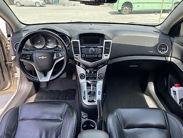 Chevrolet: Chevrolet Cruze: 1.4 l | 2012 il 291000 km Sedan — 15
