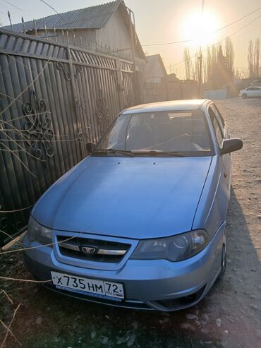 Daewoo: Daewoo Nexia: 2012 г., 1.6 л, Механика, Газ, Седан