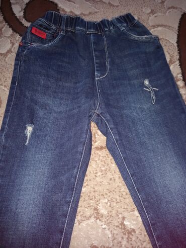 725 объявлений | lalafo.kg: Продаю джинсы на мальчика, от 6 до 10 лет. Состояние отличное. Длина