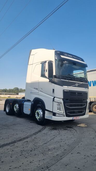 жүк ташуучу машина: Сүйрөгүч, Volvo, 2019 г., Тенттелген