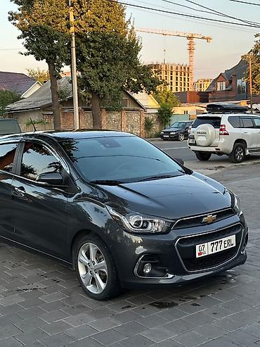 серый gac aion s: Chevrolet Spark: 2017 г., 1 л, Автомат, Бензин, Хэтчбэк — 3