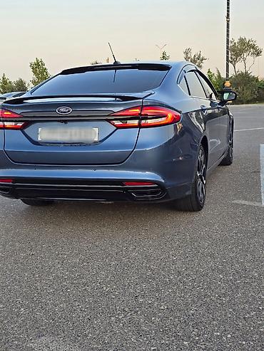 sukanlar: Ford Fusion: 1.5 l | 2018 il 208000 km Sedan — 4