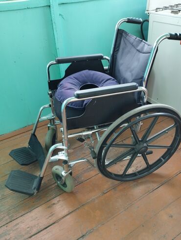 мед кровать для лежачих больных: Инвалидная коляска