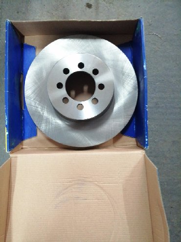 Тормозные диски: Передний тормозной диск мерседес sprinter 616