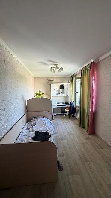 12: 3 комнаты, 60 м², Карпинка 104 серия, 5 этаж, Косметический ремонт — 5