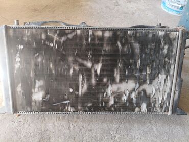 Audi: Audi 80: 1988 г., Седан — 9