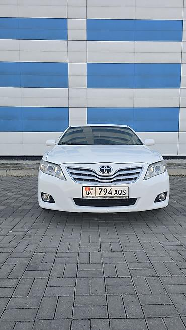 Toyota Camry: 2010 г., 2.5 л, Автомат, Бензин, Седан at lalafo.kg Toyota Camry: 2010 г., 2.5 л, Автомат, Бензин, Седан
