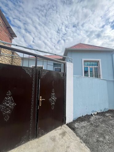 türkanda ev: Поселок Бинагади 3 комнаты, 150 м²