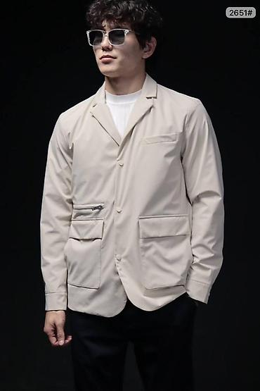 Куртки: Мужские лёгкие куртки и жакеты в современном минималистичном стиле — 10