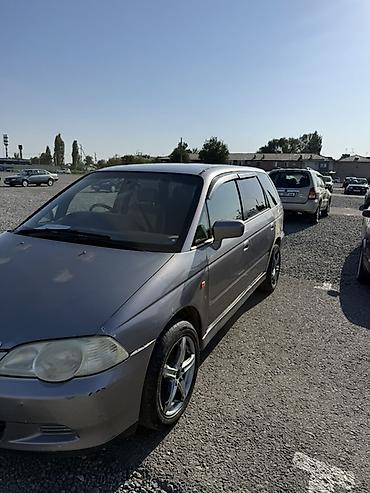 бампер surf: Honda Odyssey: 2000 г., 2.3 л, Автомат, Бензин, Универсал — 2
