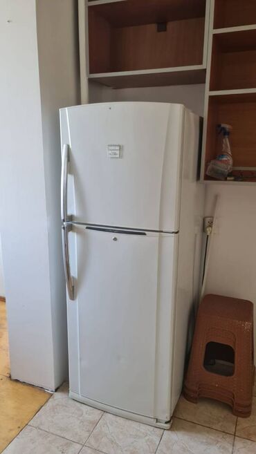 Uzunmüddətli kirayə mənzillər: Nizami rayonu, Xalqlar Dostluğu metrosu, Qarayev prospektində, 9 — 8