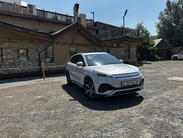зарядное устройство для электромобиля: BYD : 2024 г., 0.1 л, Вариатор, Электромобиль, Кроссовер