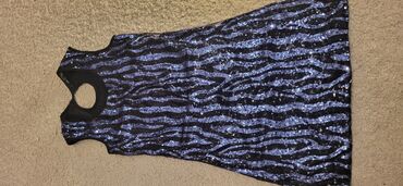 Haljine: Šljokičaste mini haljine – 4 modela 1) Crno-srebrna haljina sa — 4