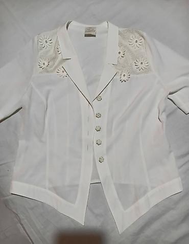 Bluze: Ženska košulja/bluza Dorette – bela - Model: kratki rukavi, rever — 1