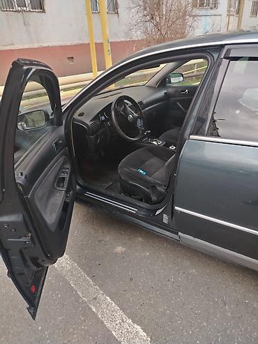 Volkswagen: Volkswagen Passat sedan - Kuzov: sedan, tünd boz rəng, arxa hissədə — 3