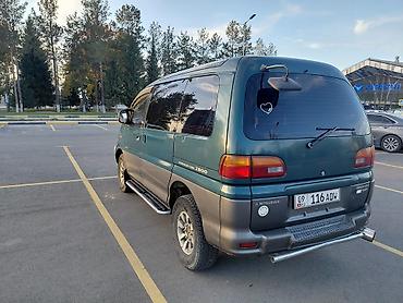 Транспорт: Mitsubishi Delica: 1995 г., 2.8 л, Автомат, Дизель, Минивэн — 3
