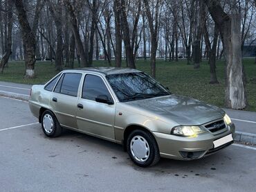 Daewoo: Daewoo Nexia: 2011 г., 1.5 л, Механика, Бензин, Седан — 3