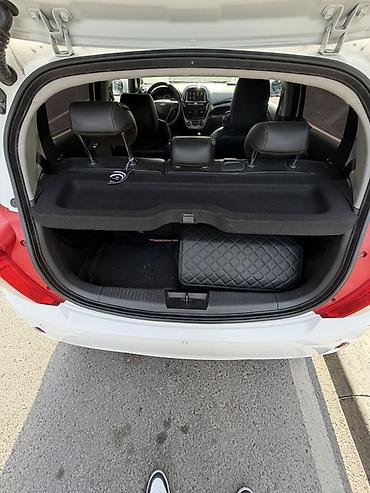 мини электро: Chevrolet Spark: 2020 г., 1 л, Вариатор, Бензин, Хэтчбэк — 4