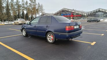 volkswagen golf 3 универсал: Volkswagen Vento: 1994 г., 1.8 л, Механика, Бензин