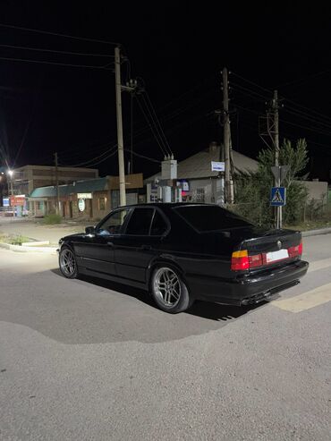 шлейф бмв: BMW 5 series: 1989 г., 2 л, Механика, Бензин, Седан