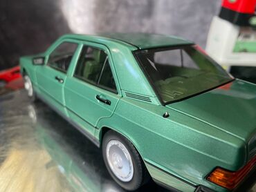 Avtomobil modelləri: Mercedes, 1982 il, 1:18, Dəmir, Ödənişli çatdırılma — 21