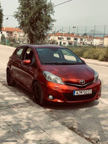 Toyota: Toyota Yaris: 1.2 l. | 2012 έ. Χάτσμπακ — 15