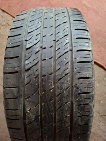 06 tekeri: Şin Kumho 255 / 55 / R 18