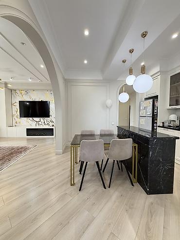 Продажа квартир: 4 комнаты, 175 м², Элитка, 7 этаж, Дизайнерский ремонт — 2