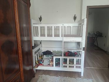 2х ярус кровать: Двухъярусная детская кровать, Б/у, Натуральное дерево, цвет - Белый — 1