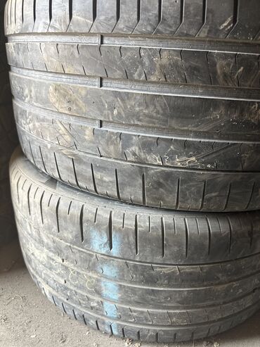 панель на спринтер: Шины 325 / 35 / R 22, Лето, Б/у, Пара, Япония, Continental