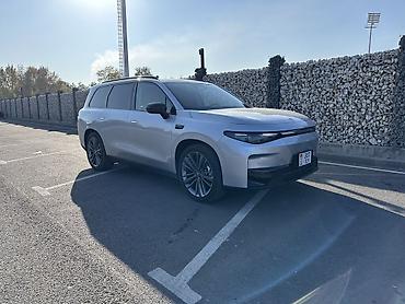 wuling mini ev: JMEV : 2024 г., 1.5 л, Электромобиль, Кроссовер — 2