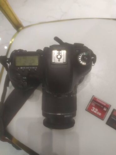 Fotokameralar: Canon 7d hecbir prablemi yoxdur.prabeqin bilmirem 4ildi mendede amma
