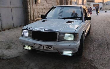 Mercedes-Benz: Mercedes-Benz 190: 1.8 l | 1992 il Sedan