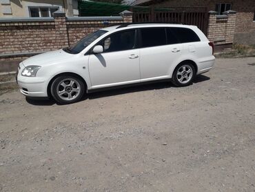 Toyota: Toyota Avensis: 2004 г., 1.8 л, Механика, Бензин, Универсал