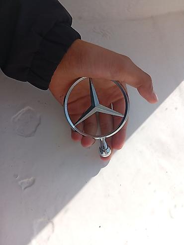 крылья на мерс 124: Эмблема Mercedes-Benz для установки на капот. ОРИГИНАЛ💳 - — 1