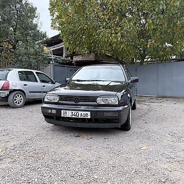 Volkswagen Golf: 1996 г., 1.6 л, Механика, Бензин