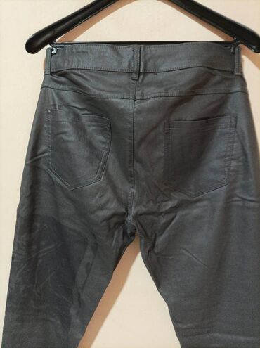 Pantalone: M (EU 38) — 9