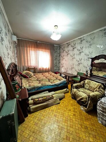 сдается квартира в частном доме: 2 бөлмө, 48 кв. м, 105-серия, 5 кабат, Эски ремонт