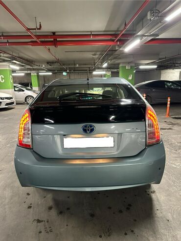 Toyota: Toyota Prius: 1.8 l | 2014 il Hetçbek — 4