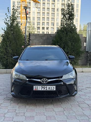 авто в расчрочку: Toyota Camry: 2015 г., 2.5 л, Автомат, Бензин, Седан — 1