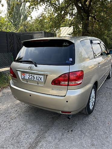 заз сенс: Toyota Ipsum: 2003 г., 2.4 л, Автомат, Бензин, Минивэн — 4