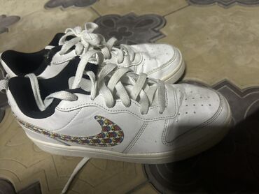 кроссовки найк аир форс: Кроссовки, 38, Nike, Б/у, цвет - Белый, Самовывоз