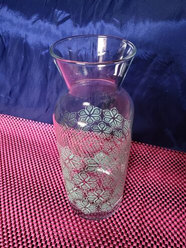 Ostalo posuđe: Vaza nova,vintaz staklena. Vaza je bez ostecenja,sve na vazi odsjaj — 8